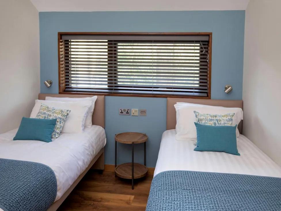 Blackwood Forest Cabins - Forest Holidays Popham Εξωτερικό φωτογραφία
